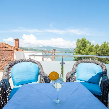 Vinka-4 By Interhome Trogir