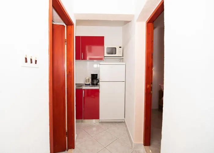 Vinka-4 By Interhome *